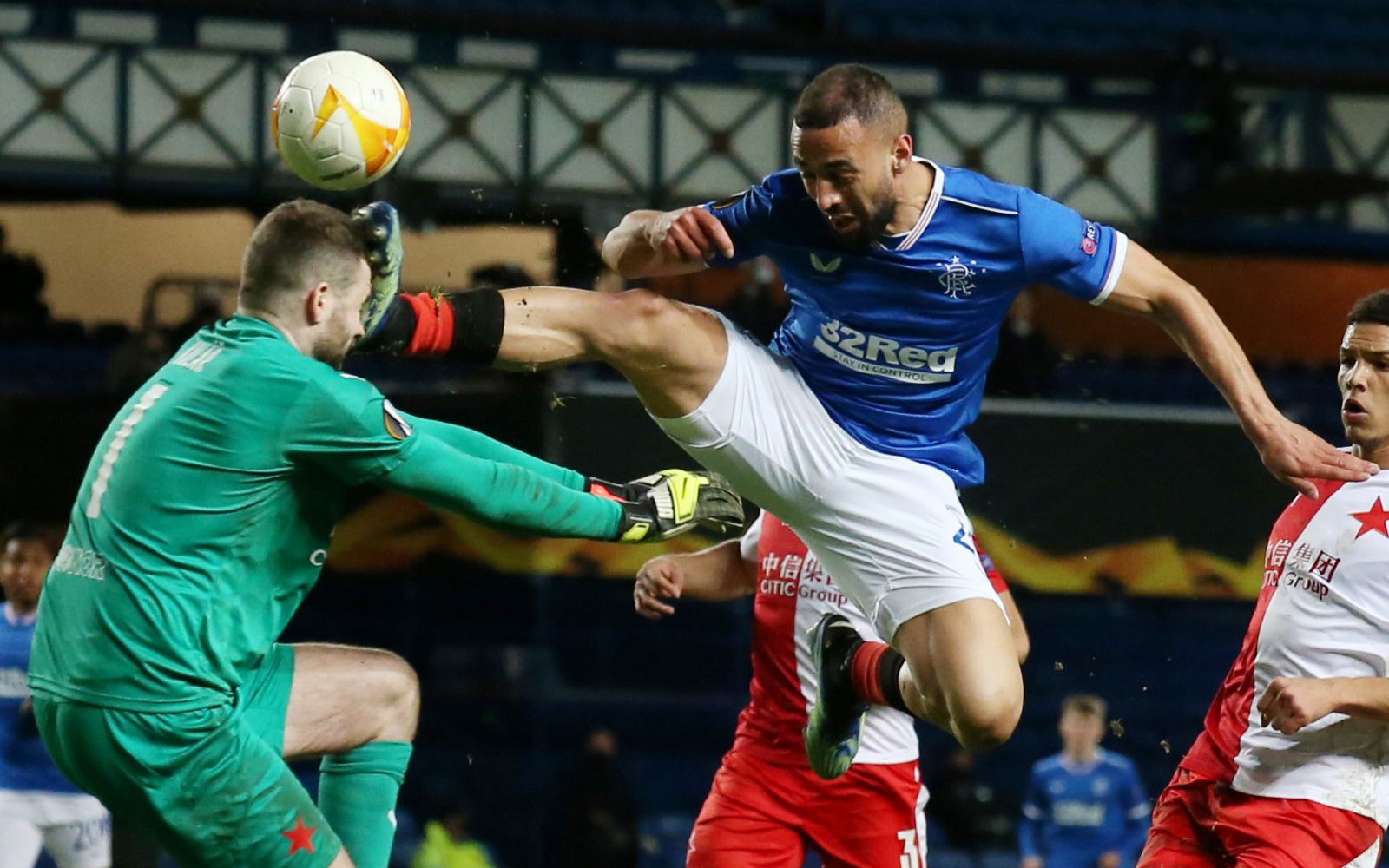 Exclusive! Battle Opens Up For Ibrox Ace Roofe! 