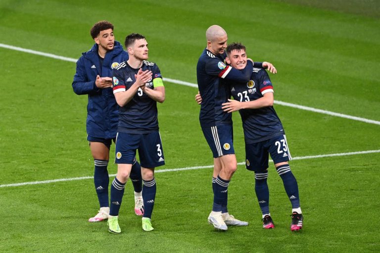 Billy Gilmour, Andy Robertson