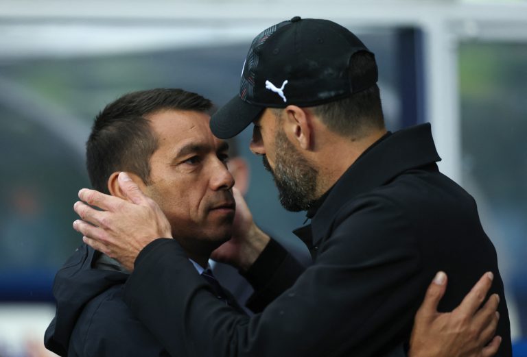 Van Bronckhorst, van Nistelrooy