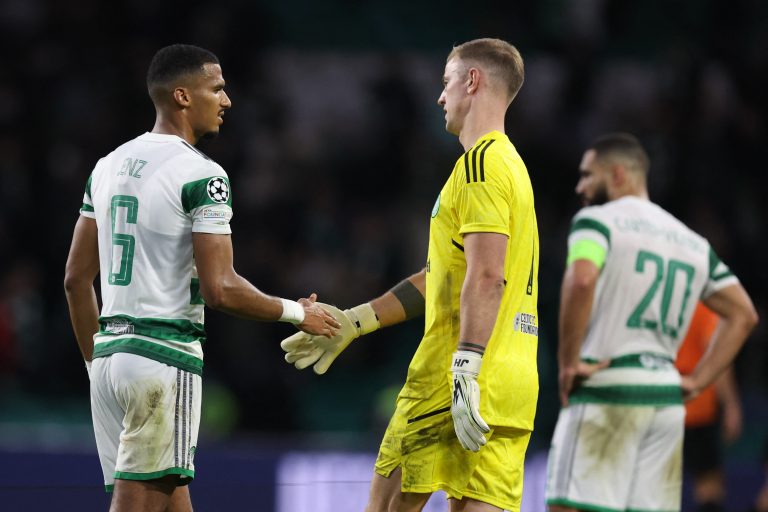 Moritz Jenz, Joe Hart