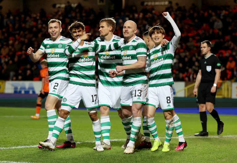 Aaron Mooy, Jota