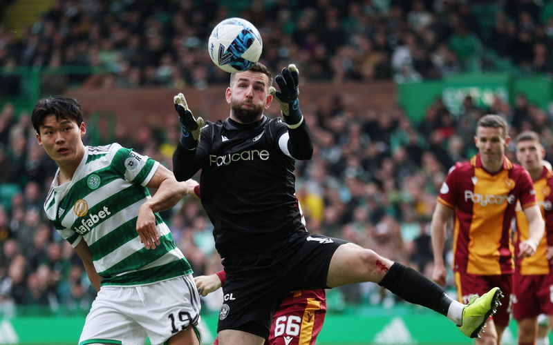 Image for John Beaton and Liam Kelly team up to deny Celtic