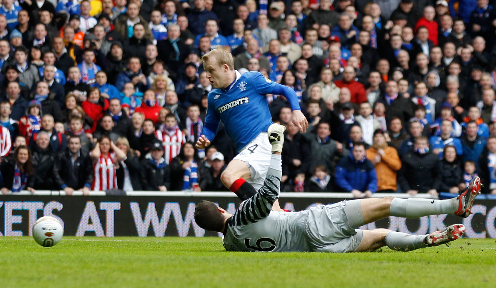 Naismith dive