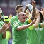 Scott Brown, Ewen Cameron