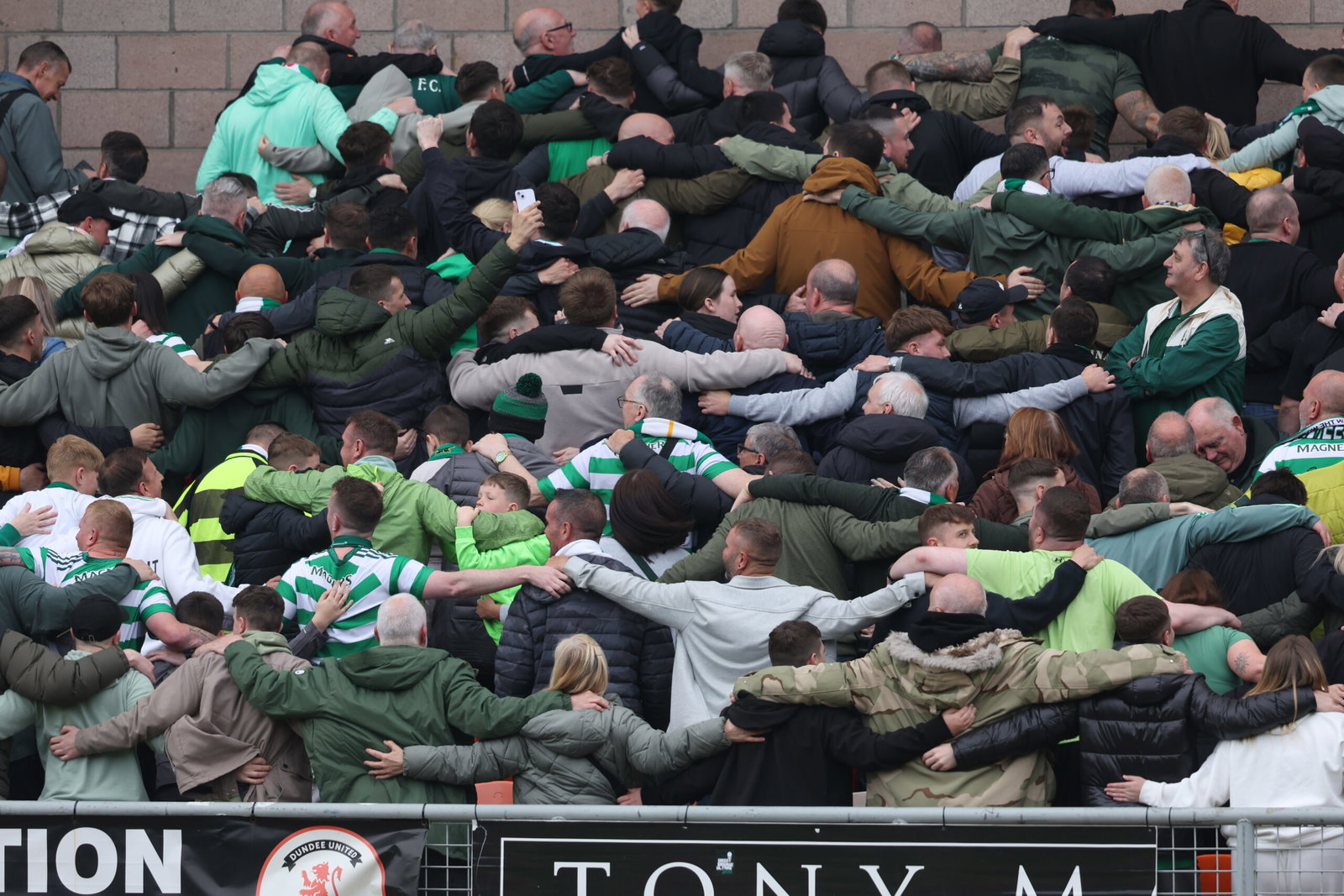 Celtic, huddle