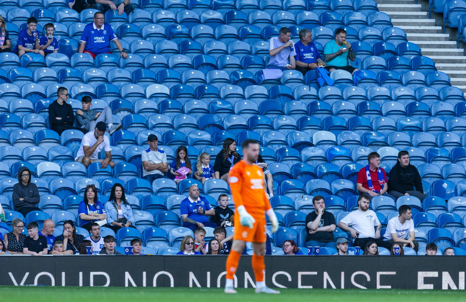 Russell Martin, Liam Kelly