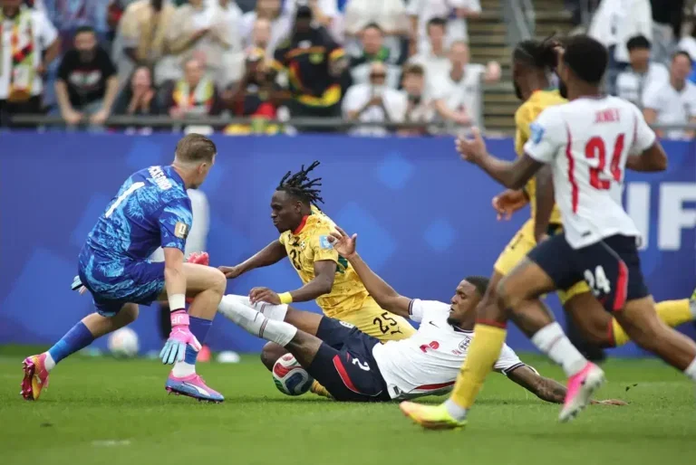 England, Ghana