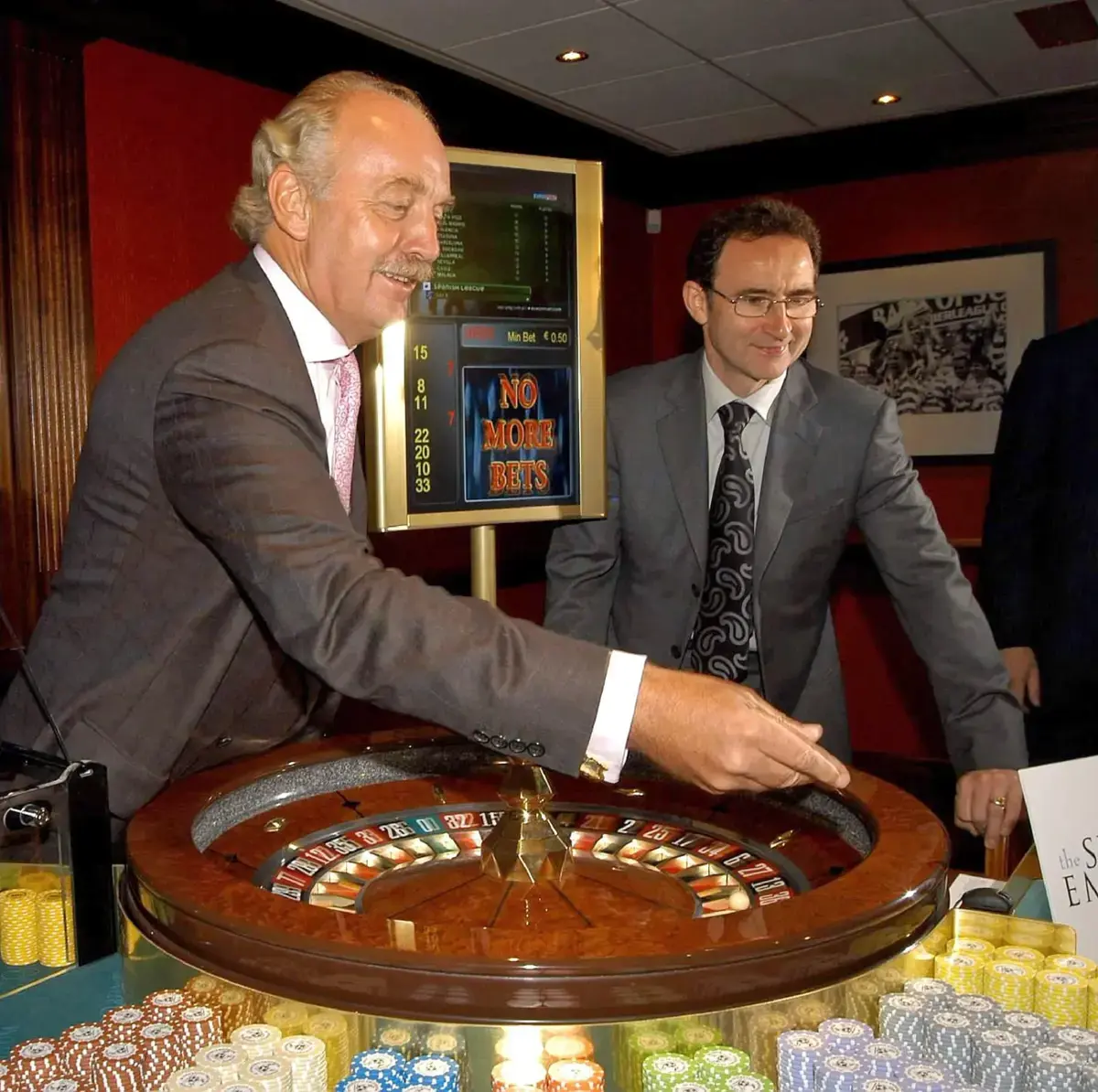 Celtic fans plan catch up with Dermot Desmond at the Dunhill Cup